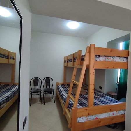 Flat White Apartment Krujë Екстериор снимка
