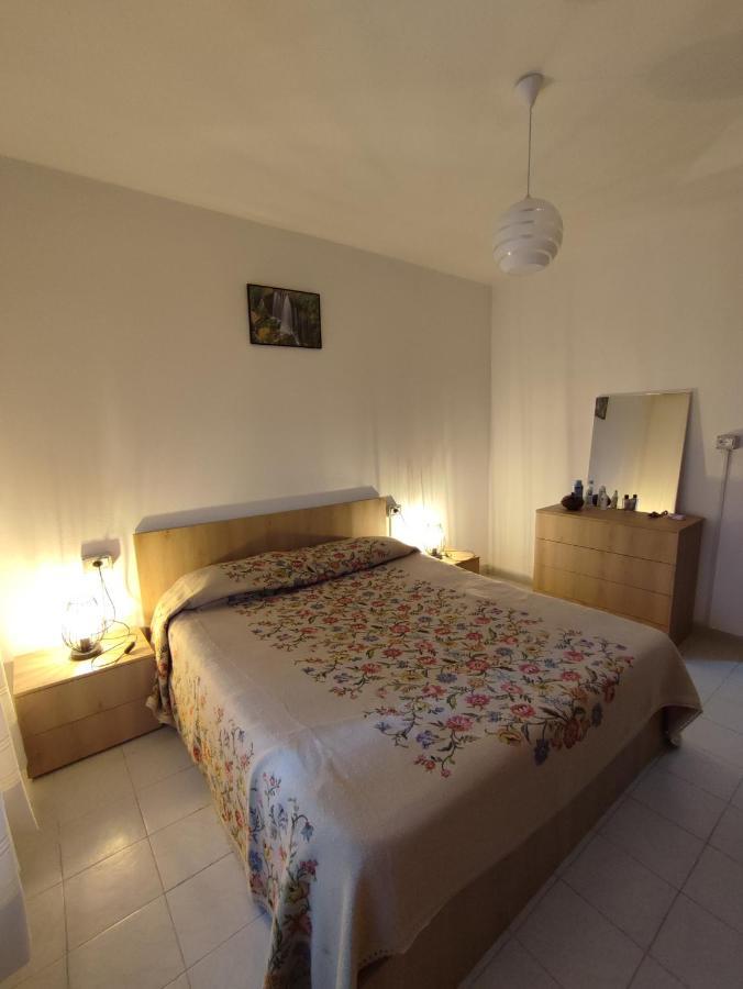 Flat White Apartment Krujë Екстериор снимка
